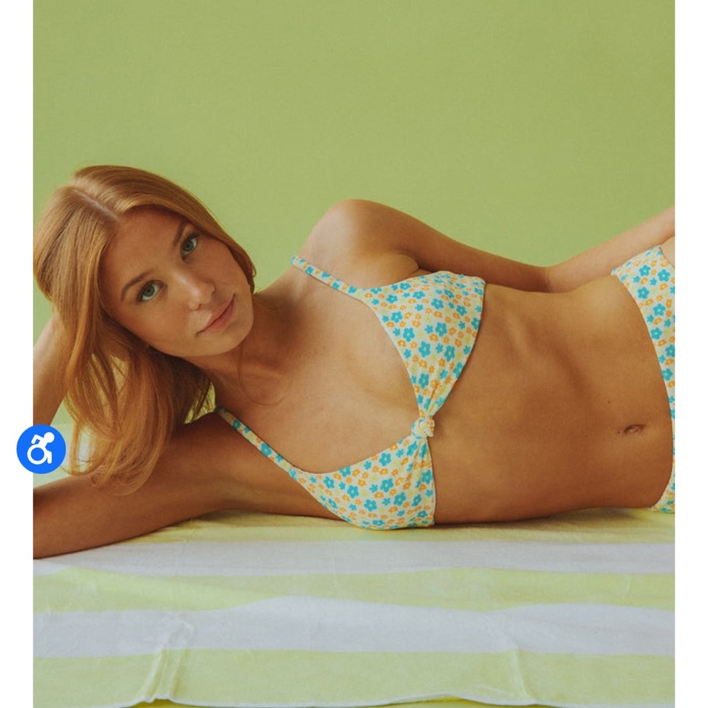 Dippin’ Daisy’s Zen knotted triangle bikini top tropicana